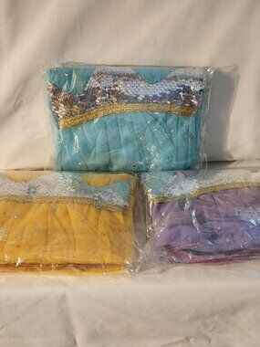 Little girl princess set cape & crown ideal for pretend play NIP